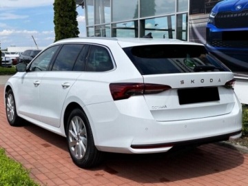 Skoda Octavia IV Liftback 1.5 TSI EVO 150KM 2026 SKODA Octavia Drive Selection 1.5 TSI mHEV DSG 150KM 2026, zdjęcie 2