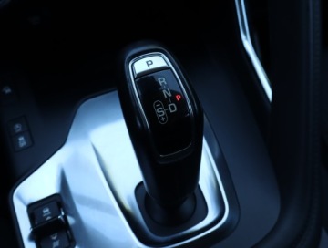 Jaguar E-Pace SUV 2.0 i4D 180KM 2018 Jaguar E-Pace D180 AWD, Salon Polska, Serwis ASO, zdjęcie 16