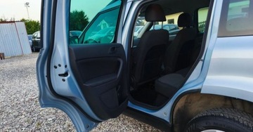 Skoda Yeti Minivan 1.2 TSI 105KM 2010 Skoda Yeti Skoda Yeti 1.2 Benzyna 105KM, zdjęcie 29