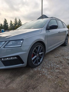 Skoda Octavia III RS Kombi Facelifting 2.0 TDI 184KM 2019 Skoda Octavia 2.0 TDI RS DSG 184KM 2019r bezwypadkowe, zdjęcie 6