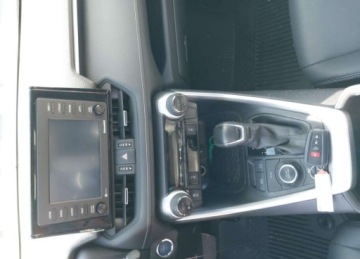 Toyota RAV4 V 2022 Toyota RAV4 2022r., Xle Premium, 2.5L, od ubezpieczalni 2.5 Hybryda 178KM, zdjęcie 16