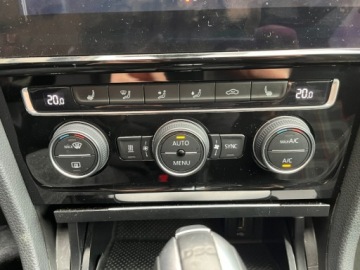 Volkswagen Golf VII GTI 3d Facelifting 2.0 TSI 245KM 2018 Volkswagen Golf 2.0 benzyna 245 KM GTI performance DSG zarej w PL zad, zdjęcie 32