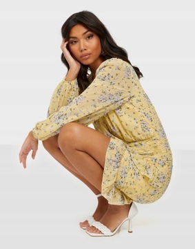 P3J091 MISSGUIDED__NZ3 ВЫРАБОТКА ПЛАТЬЯ С РУЛАМИ__XS