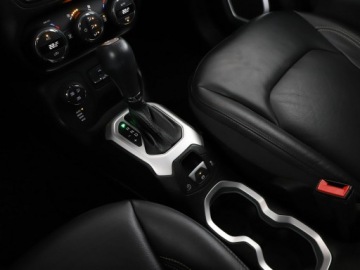 Jeep Renegade SUV 2.0 MultiJet 140KM 2017 Jeep Renegade 4x4 automat bi-xenon navi klima auto, zdjęcie 27