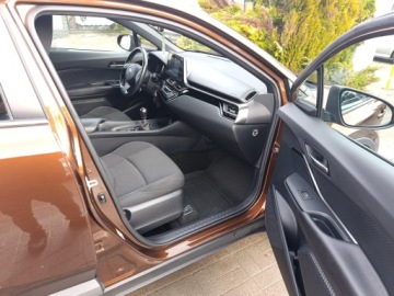 Toyota C-HR I Crossover 1.2L Turbo 116KM 2017 Toyota C-HR 1.2 T GPF Premium Toyota C-HR 1.2 Pre, zdjęcie 24