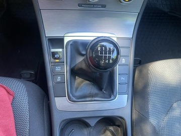 Volkswagen Passat B7 Variant 1.6 TDI CR DPF BlueMotion 105KM 2013 Volkswagen Passat Climatronic Podgrzewane fotele, zdjęcie 13