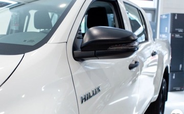 Toyota Hilux VIII Pojedyncza kabina Facelifting 2.4 D-4D 150KM 2024 Toyota Hilux Toyota Hilux 2.4 D-4D Double Cab DLX 4x4 2.4 Diesel 150KM, zdjęcie 5