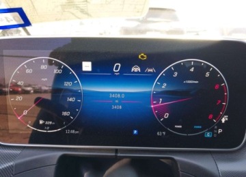 Mercedes CLE Coupe 2.0 300 258KM 2024 Mercedes-Benz CLE MERCEDES-BENZ CLE 300 4MATIC 2.0 Benzyna 259KM, zdjęcie 8