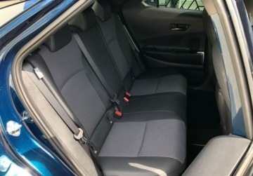 Toyota C-HR II SUV 2.0 Hybrid Dynamic Force 197KM 2023 Toyota C-HR C-HR Executive Rej. 2024 FV23 Salon PL Serwis ASO 1 wl., zdjęcie 19