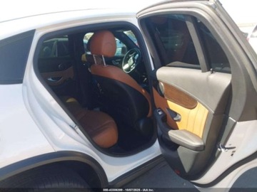Mercedes GLC C254/X254 2022 Mercedes-Benz GLC 300 4Matic Coupe 2022 2.0l 2.0 Benzyna 255KM, zdjęcie 12