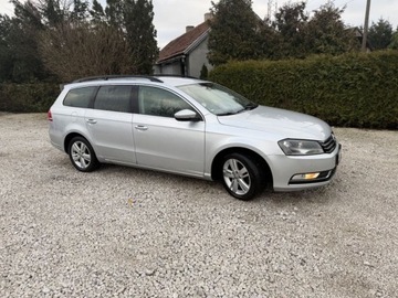 Volkswagen Passat B7 Variant 2.0 TDI CR DPF BlueMotion 140KM 2014 Volkswagen Passat PASSAT 2.0 TDI Automat Czujniki Parkowania Alu Navigacja, zdjęcie 3