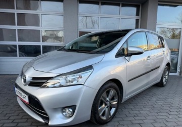 Toyota Verso Minivan Facelifting 1.6 D-4D 112KM 2015 Toyota Verso Navi, Dach panoramiczny, Kamera, 7 osobowy 1.6 Diesel 112KM, zdjęcie 25