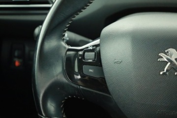 Peugeot 308 II SW Facelifting 1.5 BlueHDI 130KM 2019 Peugeot 308 1.5 BlueHDi, Salon Polska, zdjęcie 11