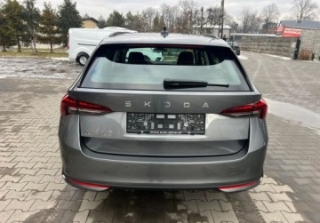 Skoda Octavia IV 2024 Skoda Octavia 1.5 TSI 115 KM LED Virtual cockpit podgrzewane fotele 1.5, zdjęcie 3
