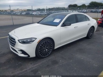 Mercedes Klasa S W223/V223 2022 Mercedes-Benz Klasa S 580 4Matic 2022 4.0 Benzyna 496KM, zdjęcie 1