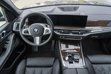 BMW X5 G05 SUV Facelifting 3.0 30d 298KM 2025 BMW X5 xDrive30d Dostępne od ręki!, zdjęcie 15