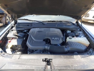 Dodge Challenger III 2022 Dodge Challenger 2022r, GT AWD, 3.6L 3.6 Benzyna 303KM, zdjęcie 12