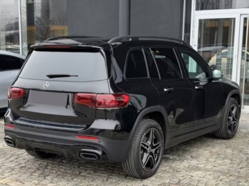 Mercedes GLB SUV 2.0 200d 150KM 2025 MERCEDES-BENZ GLB 200 d 4-Matic AMG Line 2.0 (150KM) 2025, zdjęcie 3