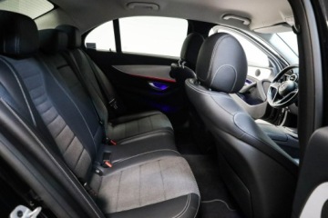 Mercedes Klasa E W213 Limuzyna Facelifting 2.0 E220d 194KM 2021 Mercedes E 220 *4Matic*AMG Line*Salon Polska*I, zdjęcie 27