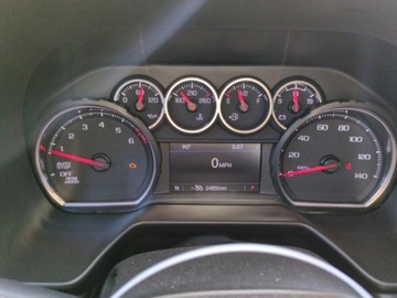 Chevrolet Suburban GMT900 2023 Chevrolet Suburban C1500 LS 5.3l 5.3 Benzyna 355KM, zdjęcie 9