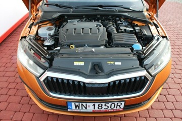 Skoda Octavia IV Liftback 2.0 TDI 150KM 2022 Skoda Octavia AMBITION 2.0 TDI Phoenix Orange Salon PL GWARANCJA SelectCar+, zdjęcie 36