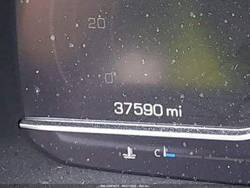  GMC Yukon Denali 2023 6.2l 6.2 Benzyna 420KM, zdjęcie 11