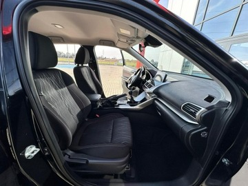 Mitsubishi Eclipse Cross SUV 1.5 T 163KM 2018 Mitsubishi Eclipse Cross Kamera HeadUp KeyLess Hak, zdjęcie 12