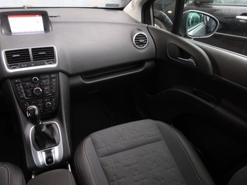 Opel Meriva II Mikrovan Facelifting 1.4 Turbo ECOTEC 120KM 2016 Opel Meriva 1.4 Turbo, Salon Polska, zdjęcie 7