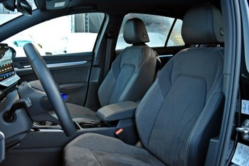 Volkswagen Golf VIII Hatchback 1.5 TSI EVO 150KM 2024 Volkswagen Golf Bezwypadkowy / Salon Polska /, zdjęcie 10