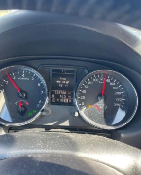 Nissan Qashqai I Crossover 2.0 140KM 2011 Nissan Qashqai 2.0 benz ,AUTOMAT,navi ,kamera ,niski pot przebieg 2.0 140KM, zdjęcie 10