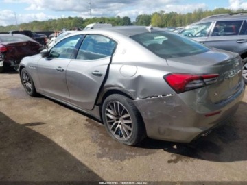 Maserati Ghibli III 2021 Maserati Ghibli S 2021 3.0l 3.0 Benzyna 424KM, zdjęcie 3