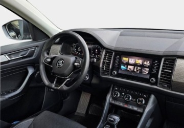 Skoda Kodiaq I SUV Facelifting 1.5 TSI 150KM 2023 Skoda Kodiaq Virtual Cockpit - Tempomat ACC - Kamera - Podgrz. szyba i kie, zdjęcie 18