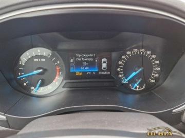 Ford Mondeo V Kombi 1.5 EcoBoost 160KM 2017 Ford Mondeo I Wlasciciel Grzana kierownica Park Assist 1.5 Benzyna 160KM, zdjęcie 26