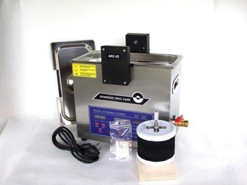 Ультразвуковой очиститель виниловых пластинок.