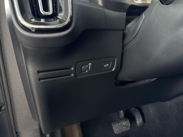 Volvo XC40 Crossover 2.0 T4 190KM 2019 Volvo XC 40 T4 AWD Momentum T4 AWD Momentum | auto, zdjęcie 19