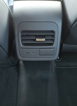 Omoda 5 1.6 T-GDI 147KM 2025 Omoda 5 Comfort Blood red rok 2025, zdjęcie 20