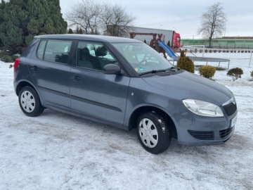 Skoda Fabia II Hatchback Facelifting 1.2 HTP 70KM 2011 Skoda Fabia 1.2 70KM Lift Klima Serwis Sprawdz 1.2 Benzyna 70KM, zdjęcie 36