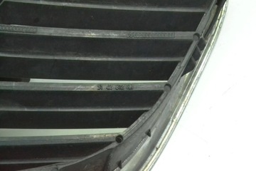 MŘÍŽKA MASKA LEDVINA PRAVÁ NÁRAZNÍKU SAAB 95 9-5 98-05R 5142872