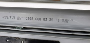 MERCEDES W208 CLK LIŠTA ZDOBENÍ ZDOBENÁ PRAHY PRAHU