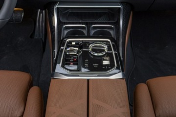 BMW Seria 7 G70 Sedan 3.0 40d 299KM 2026 BMW 740 xDrive Limuzyna - DEMO - Koła zimowe w, zdjęcie 16