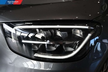 Mercedes GLC C253 SUV 2.0 250 211KM 2019 Mercedes-Benz GLC FV23Reflektory LED StatyczneAktywny Asystent Parkowania, zdjęcie 19