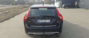 Volvo V60 I 2013 Volvo V60 Volvo V60 D6 AWD Plug-in Hybrid Summum 2.4 Hybryda Plug-in 220KM, zdjęcie 4