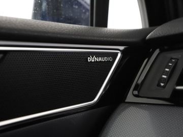 Volkswagen Passat B8 Variant 1.8 TSI BlueMotion Technology 180KM 2018 Volkswagen Passat R-Line DSG virtual cocpit navi, zdjęcie 36