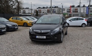 Opel Zafira C Tourer 1.4 Turbo ECOTEC 140KM 2016 Opel Zafira 7 osobowy 1.4 Turbo Benzyna Nawigacja Tempomat Cz. parkowania, zdjęcie 1