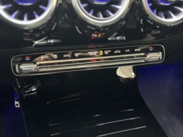 Mercedes Klasa A W177/V177 Hatchback Facelifting 2.0 220 190KM 2025 A Klasa 220 4-Matic AMG Line 2.0 (190KM) 2025, zdjęcie 8