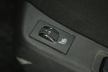 DS 4 I Hatchback (Citroen) 1.6 THP 200KM 2011 Citroen DS4 1.6 THP, Skóra, Navi, Xenon, Bi-Xenon, zdjęcie 20