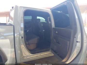 Toyota Tundra II 2025 Toyota Tundra SR5 2025 3.4 Benzyna 389KM, zdjęcie 12