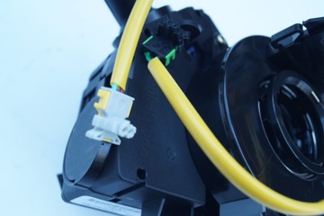 FIAT PUNTO ПОД РУЛЕВЫМ ПЕРЕКЛЮЧАТЕЛЕМ, НОВЫЙ