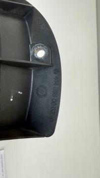 MERCEDES-BENZ VANEO W414 2002 ZADNÍ STRANA LEVÝ SOUČÁSTKY DRŽÁKY