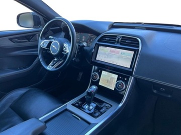 Jaguar XE Sedan Facelifting 2.0 i4P 300KM 2019 Jaguar XE Salon PL FV23 Konfiguracja 282tys Mocno doposazony Gwarancja, zdjęcie 12
